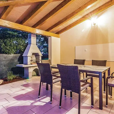 Holiday home Awesome In With Wifi *