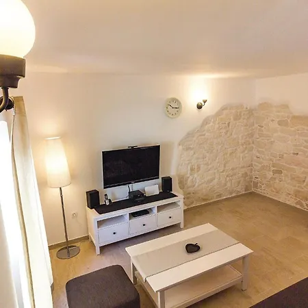 Holiday home Awesome In With Wifi Medulin