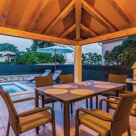 Holiday home Awesome In With Wifi